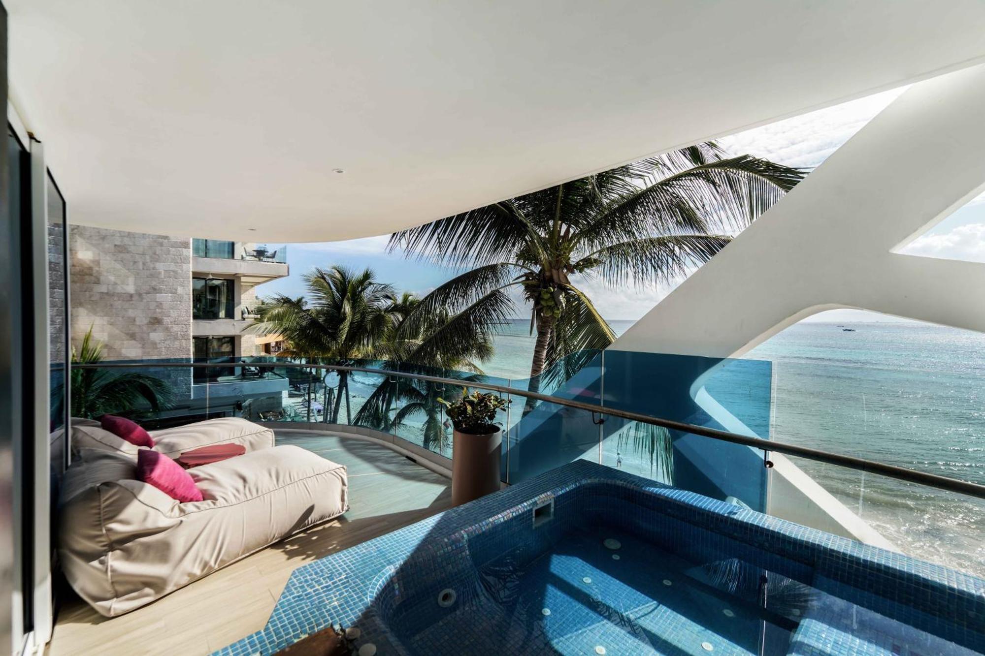 The Carmen Hotel - Ocean Front (Adults Only) Playa del Carmen Exterior photo