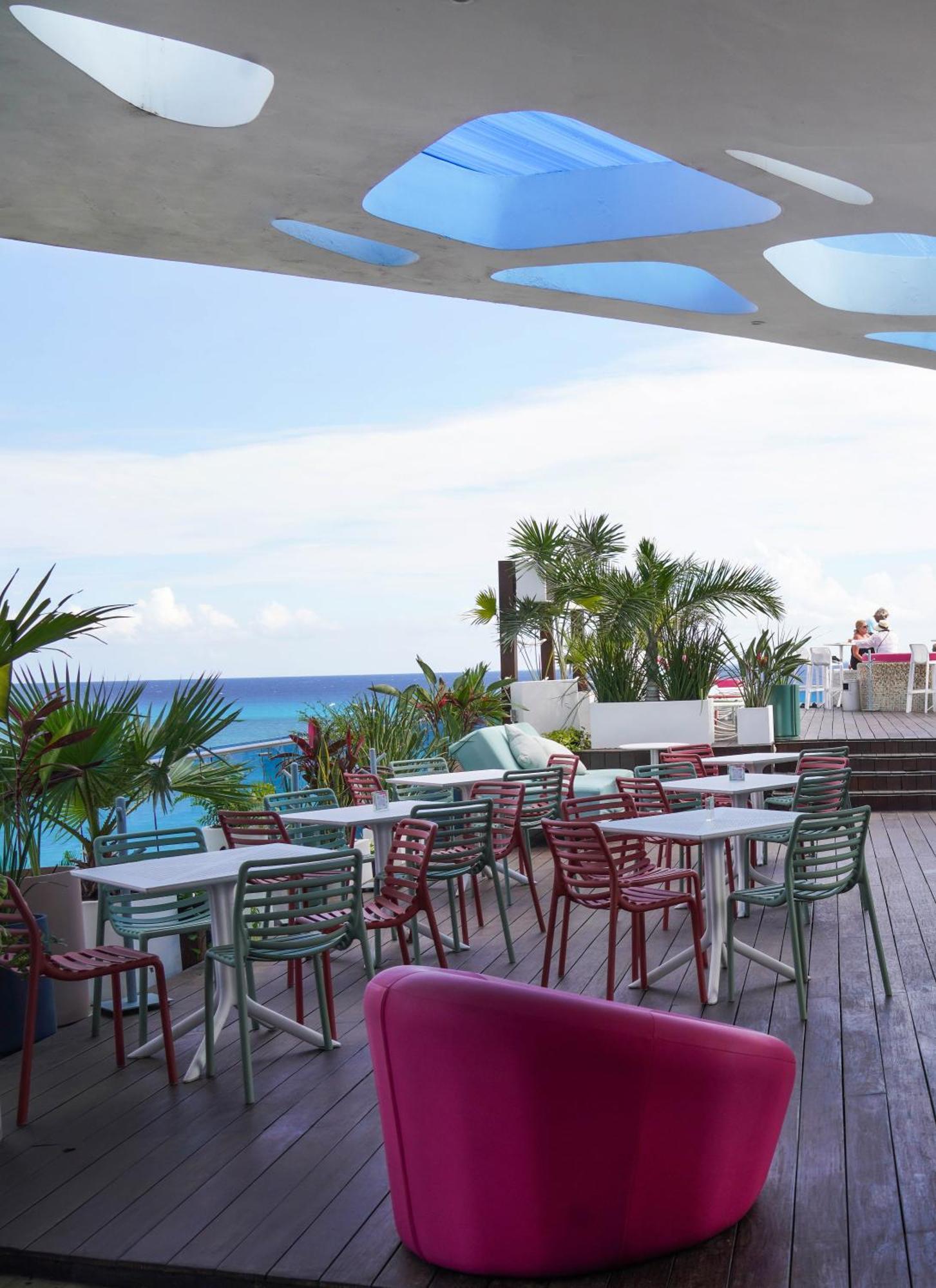 The Carmen Hotel - Ocean Front (Adults Only) Playa del Carmen Exterior photo